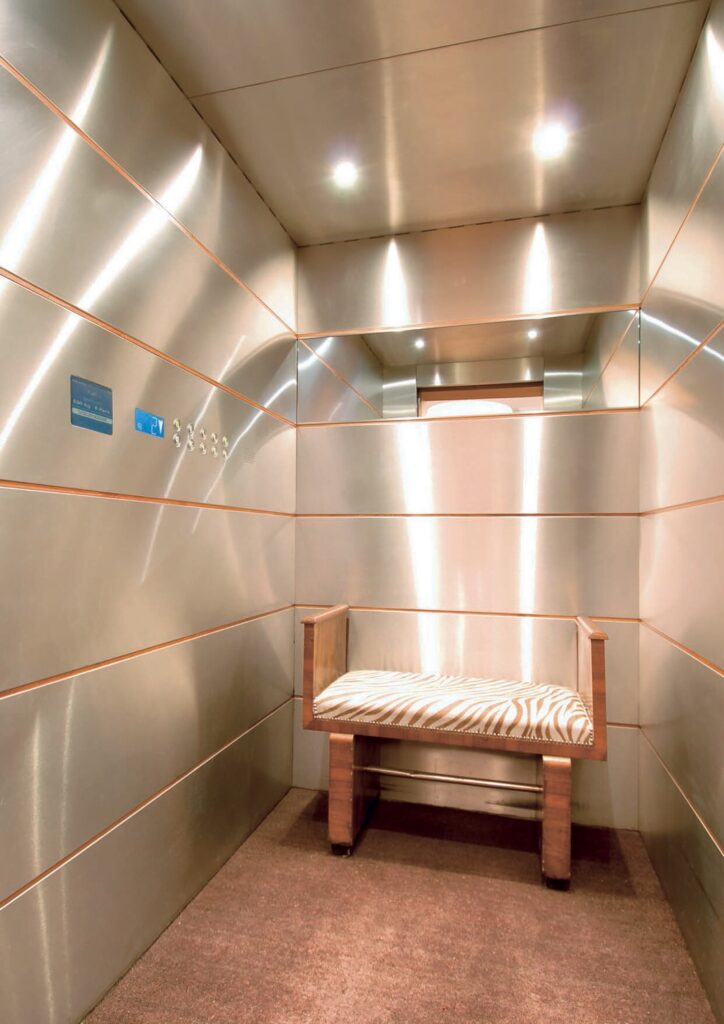 cabin-interior22