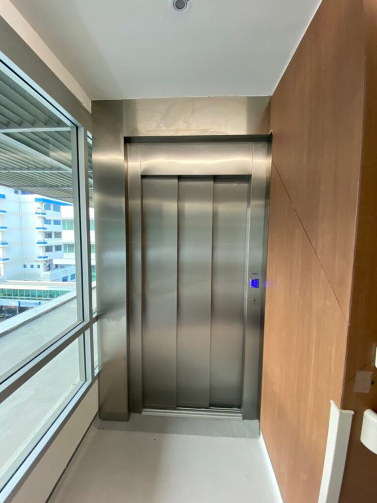 gal-auto-slide-door17