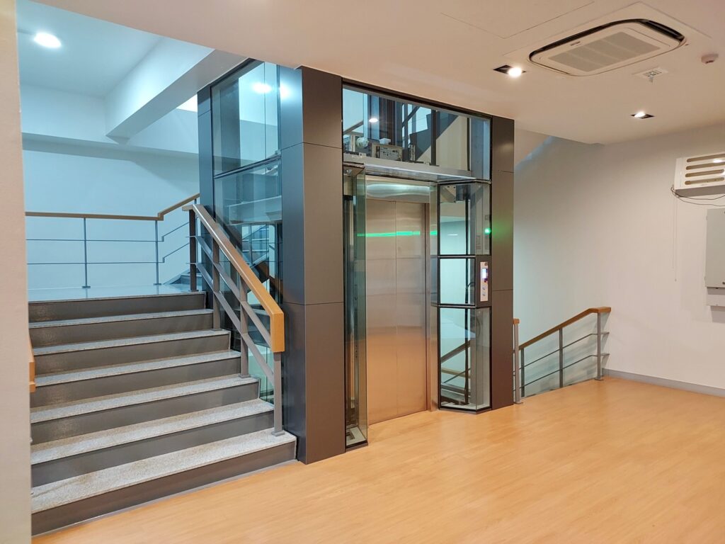 gal-public-building21
