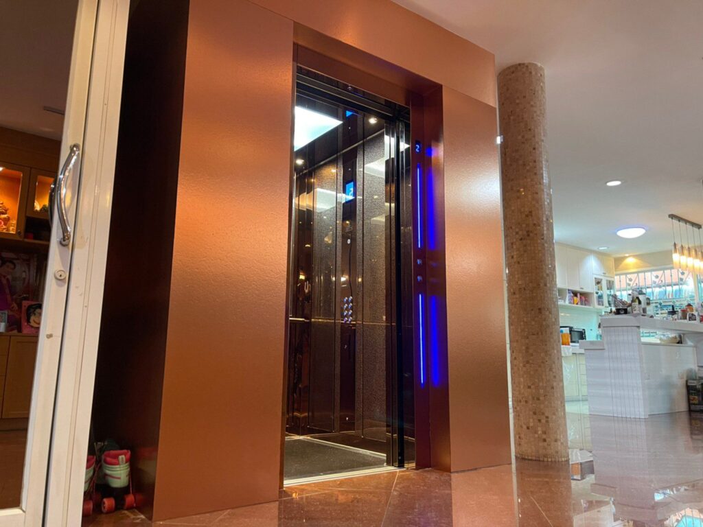 rose-gold-home-lift-cus-cabin6
